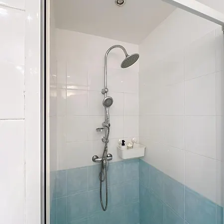 3p Terrace, With Air Conditioning And Center Within Walking Distance Appartement Antibes