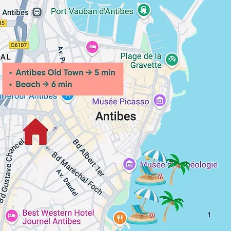 3p Terrace, With Air Conditioning And Center Within Walking Distance * Antibes